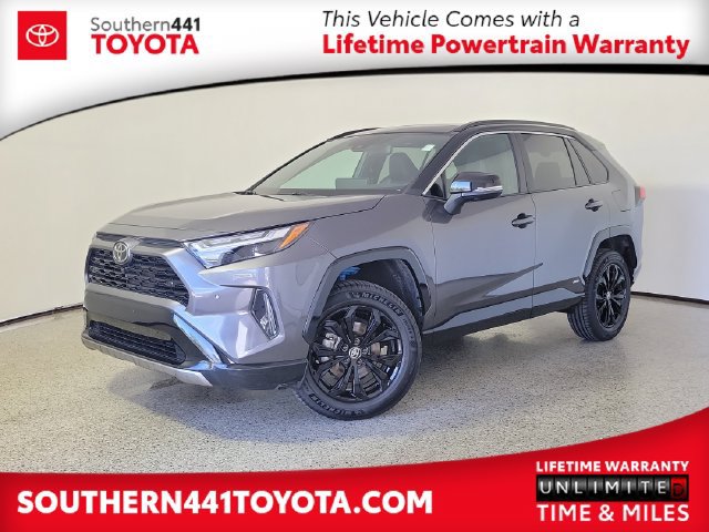 Used 2025 Toyota RAV4 XSE w/ Advanced Technology Package AWD/4WD image 1