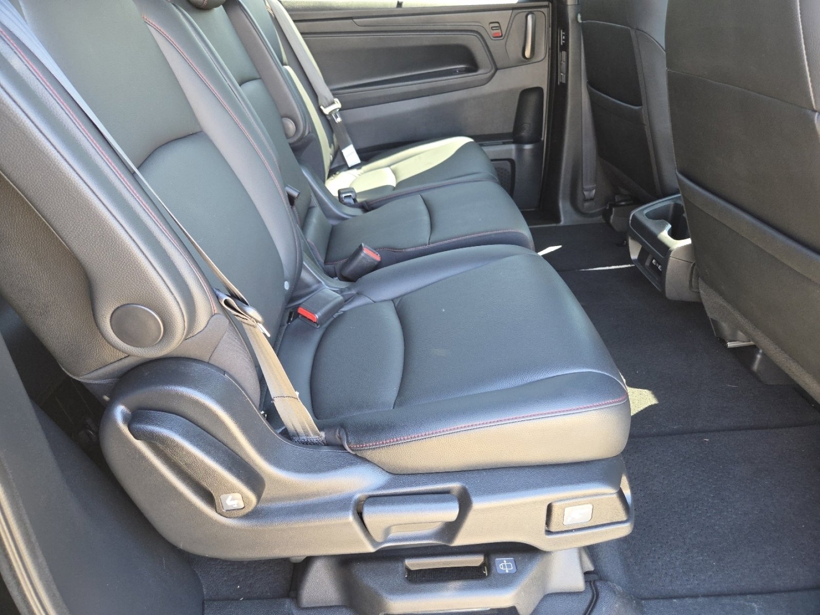 Certified 2023 Honda Odyssey Sport image 24
