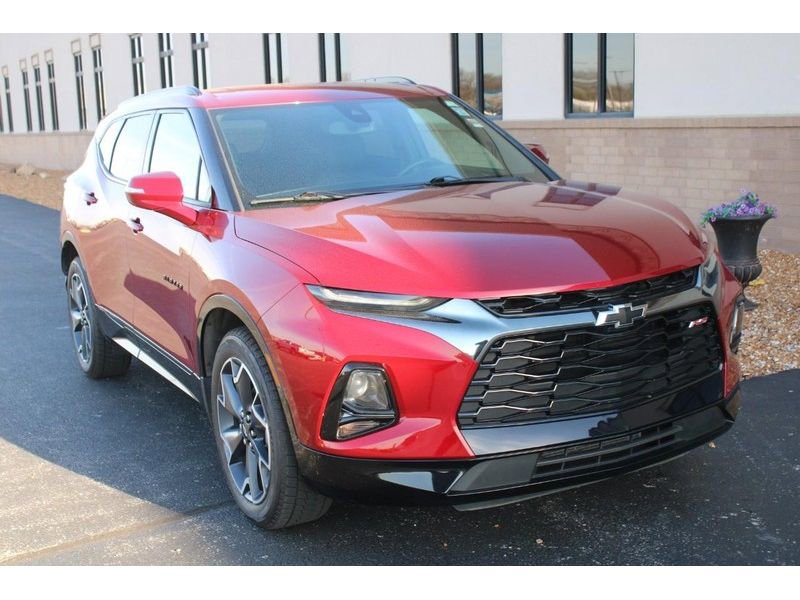 Used 2022 Chevrolet Blazer RS w/ Enhanced Convenience Package AWD/4WD image 2