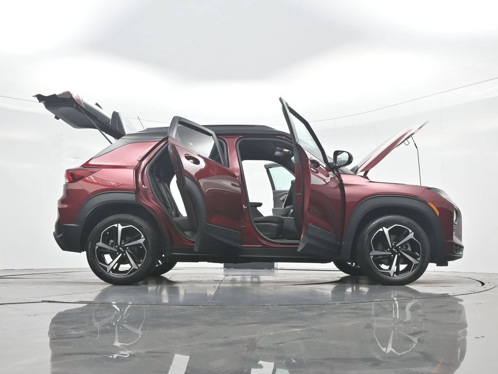 Used 2023 Chevrolet TrailBlazer RS FWD image 51