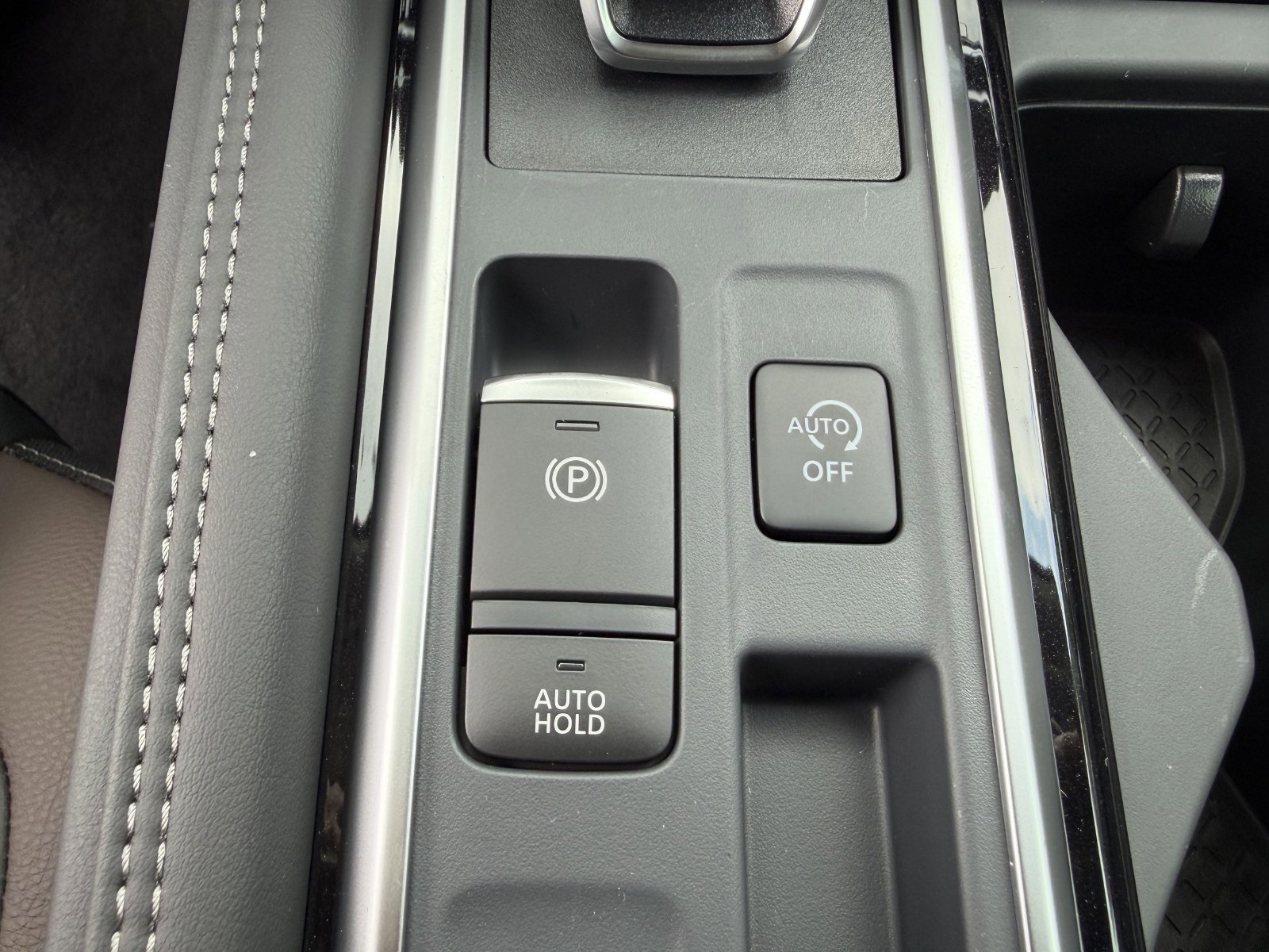 New 2026 Nissan Pathfinder Platinum w/ Cargo Package FWD image 13