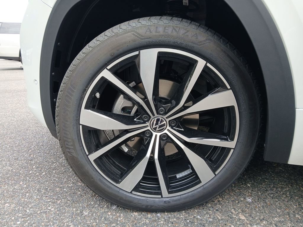 New 2026 Volkswagen Atlas SEL Premium R-Line AWD/4WD image 27