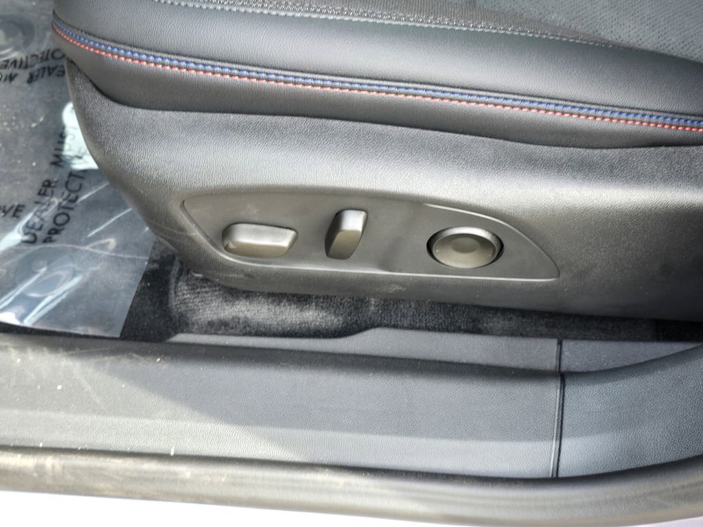 New 2026 Chevrolet Blazer EV RS image 25