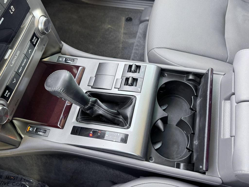Used 2019 Lexus GX 460 AWD/4WD image 25