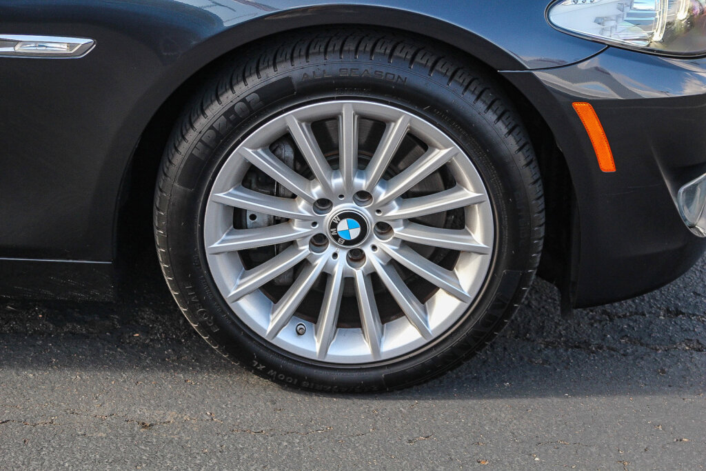 Used 2011 BMW 535i Sedan image 31