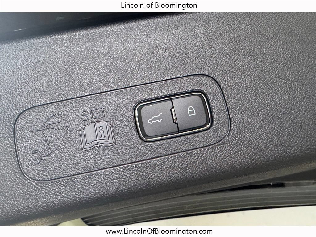 New 2026 Lincoln Aviator Reserve AWD/4WD image 30
