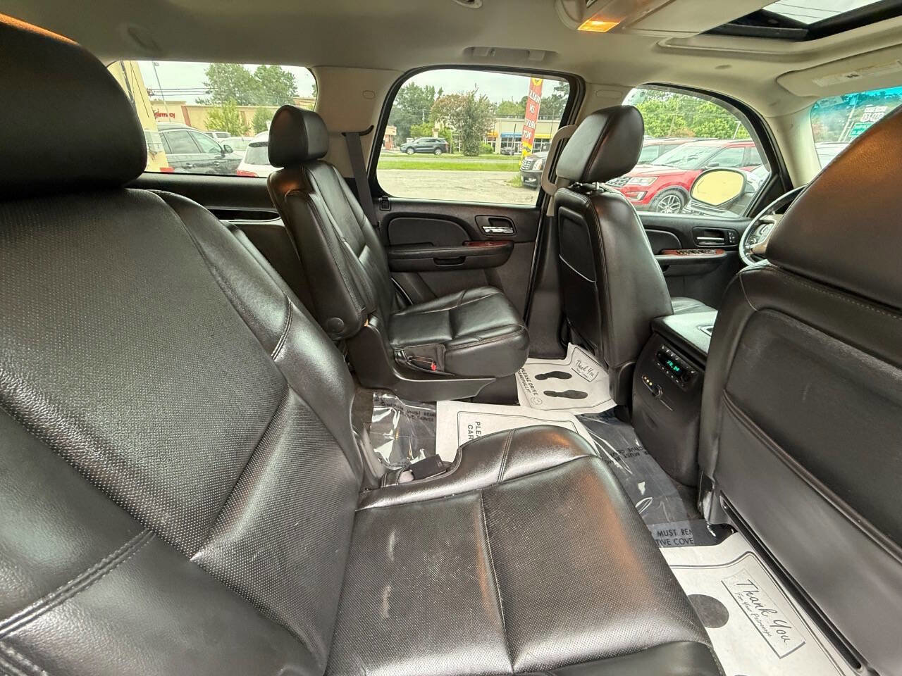 Used 2009 Chevrolet Tahoe LTZ image 18