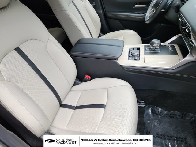Certified 2025 MAZDA CX-70 Plug-In Hybrid w/ Premium Pkg AWD/4WD image 13