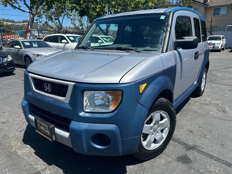 Used 2005 Honda Element EX image 1