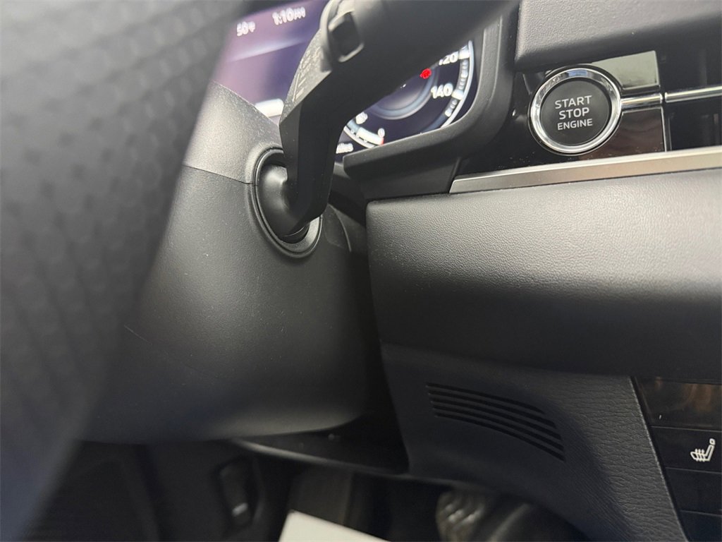 Used 2024 Mitsubishi Outlander SE image 31