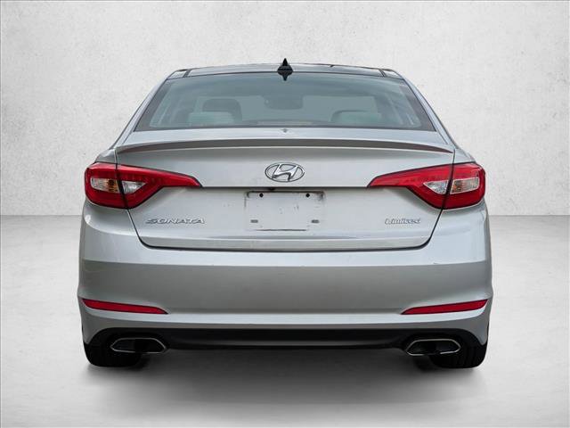Used 2016 Hyundai Sonata Limited w/ Option Group 04 FWD image 7