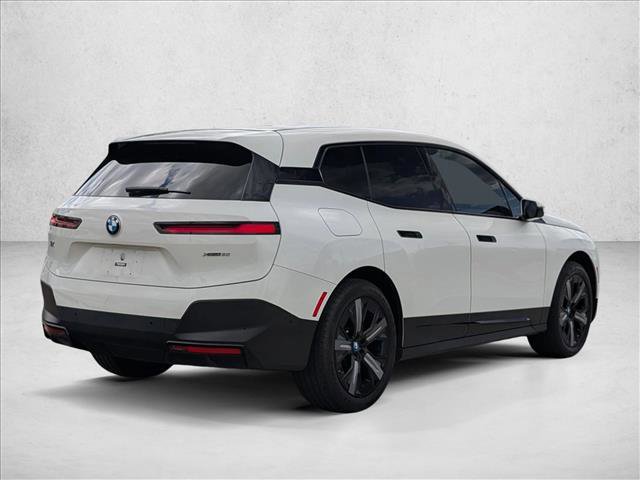 Certified 2023 BMW iX xDrive50 AWD/4WD image 5