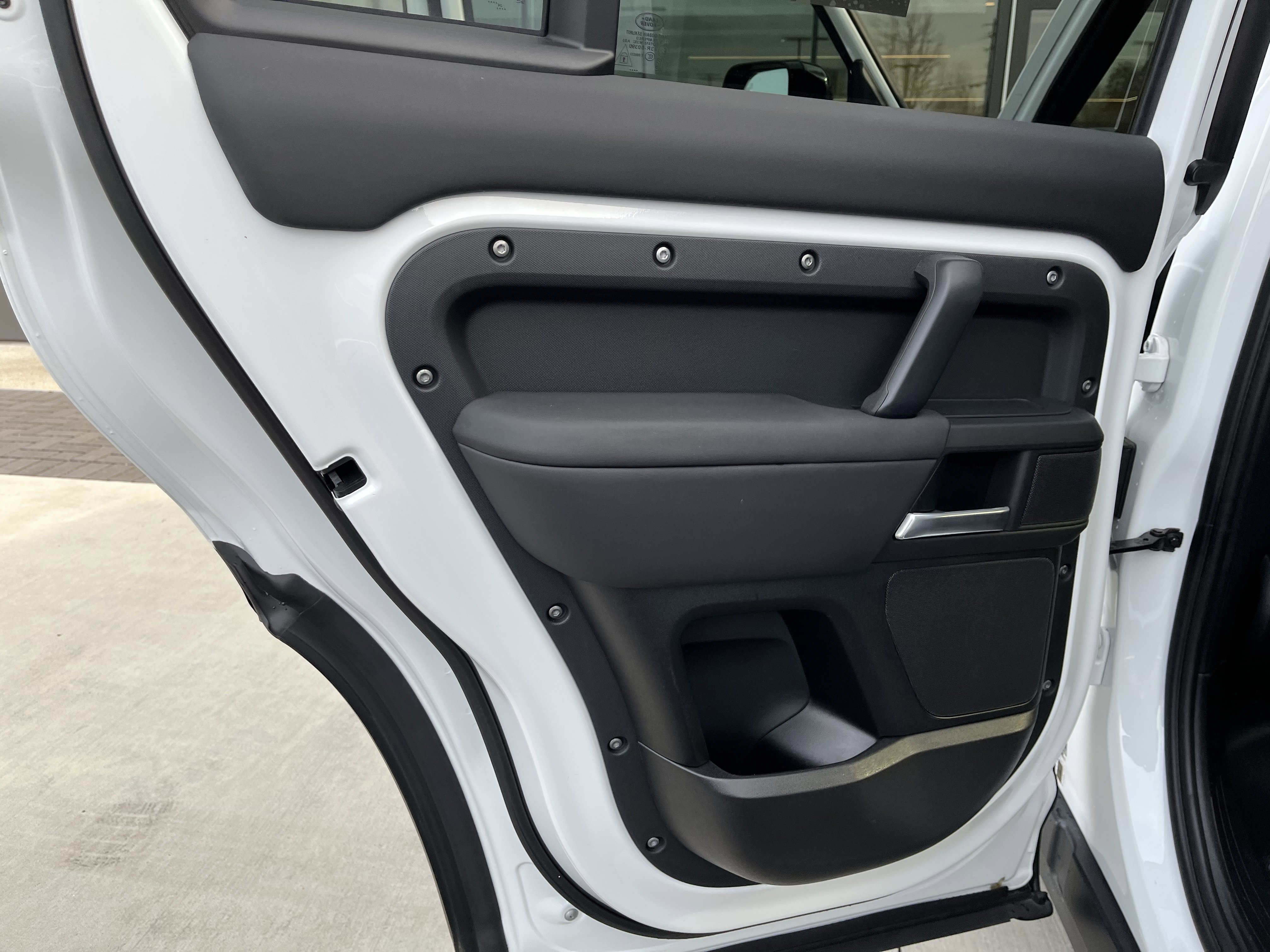 Certified 2025 Land Rover Defender 110 S image 28