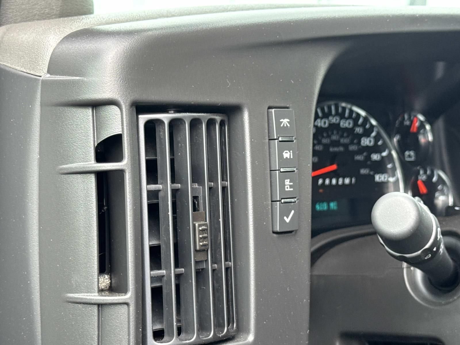 New 2026 Chevrolet Express 3500 w/ Power Convenience Package RWD image 25