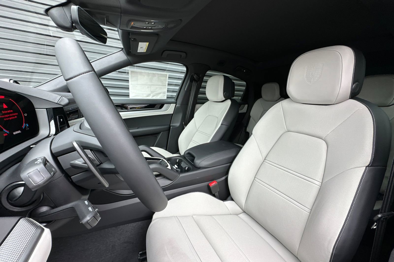 New 2026 Porsche Cayenne Coupe image 5