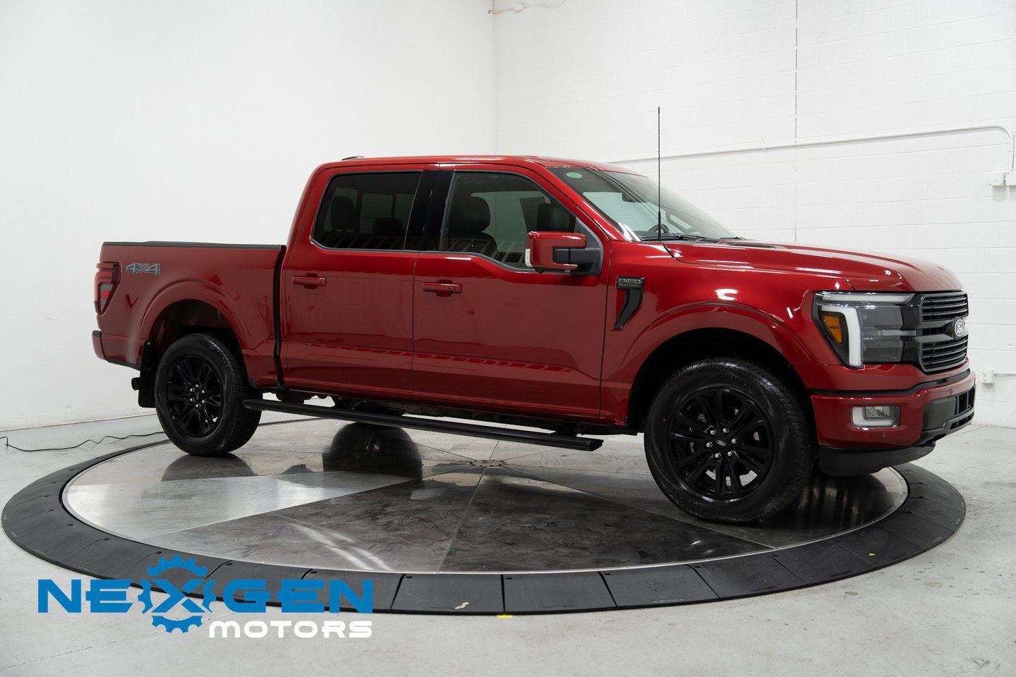 Used 2024 Ford F150 Platinum image 1