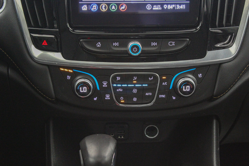 Used 2021 Chevrolet Traverse Premier w/ Redline Edition AWD/4WD image 30