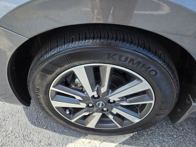 Certified 2025 Nissan Versa SV w/ Electronics Package image 16