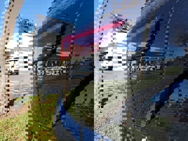 New 2026 Buick Envision Sport Touring image 9