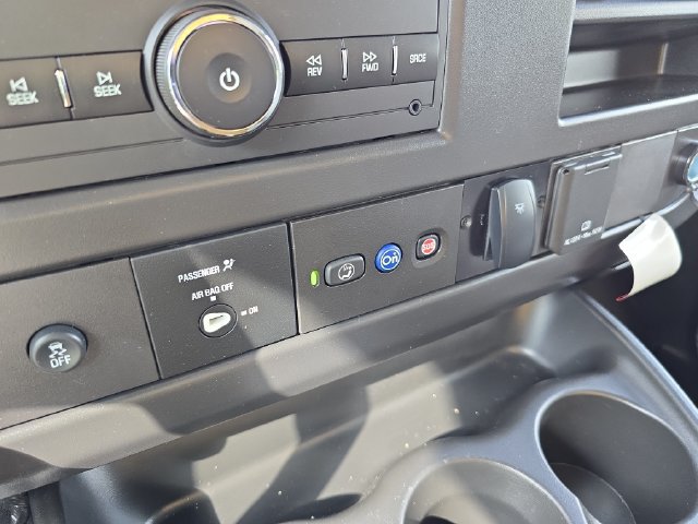 New 2025 GMC Savana 4500 w/ Power Convenience Package RWD image 19
