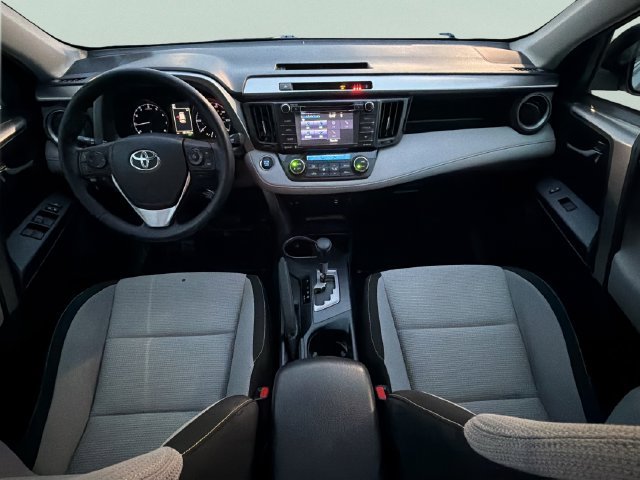 Used 2018 Toyota RAV4 XLE w/ Plus Extra Value Package AWD/4WD image 33