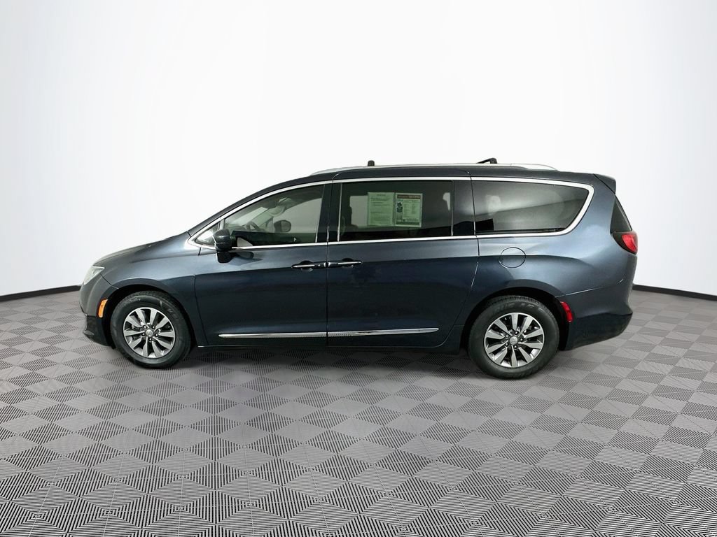 Certified 2020 Chrysler Pacifica Touring-L Plus FWD image 6