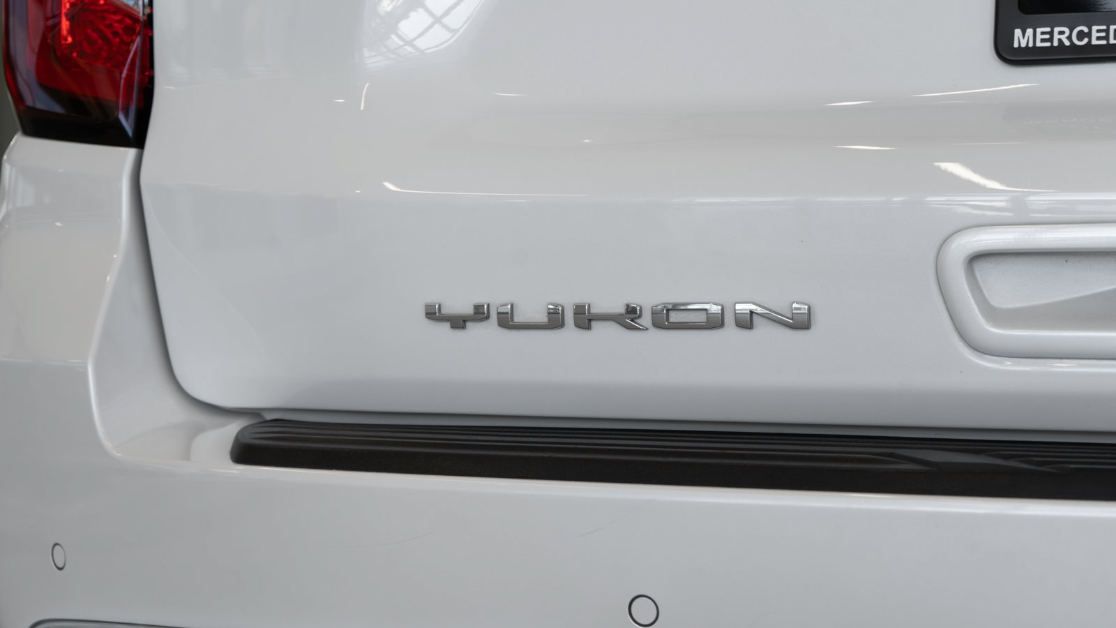 Used 2022 GMC Yukon SLT w/ SLT Premium Package AWD/4WD image 22