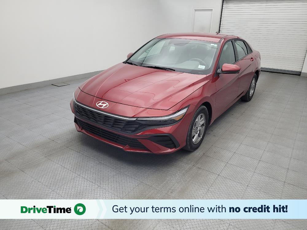 Used 2025 Hyundai Elantra SE FWD image 1