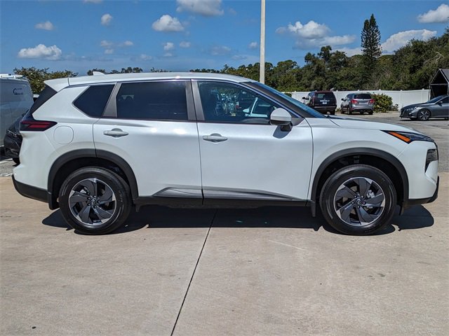 New 2026 Nissan Rogue SV image 4