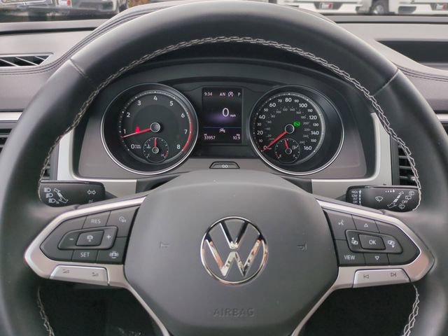 Used 2021 Volkswagen Atlas Cross Sport SE image 31