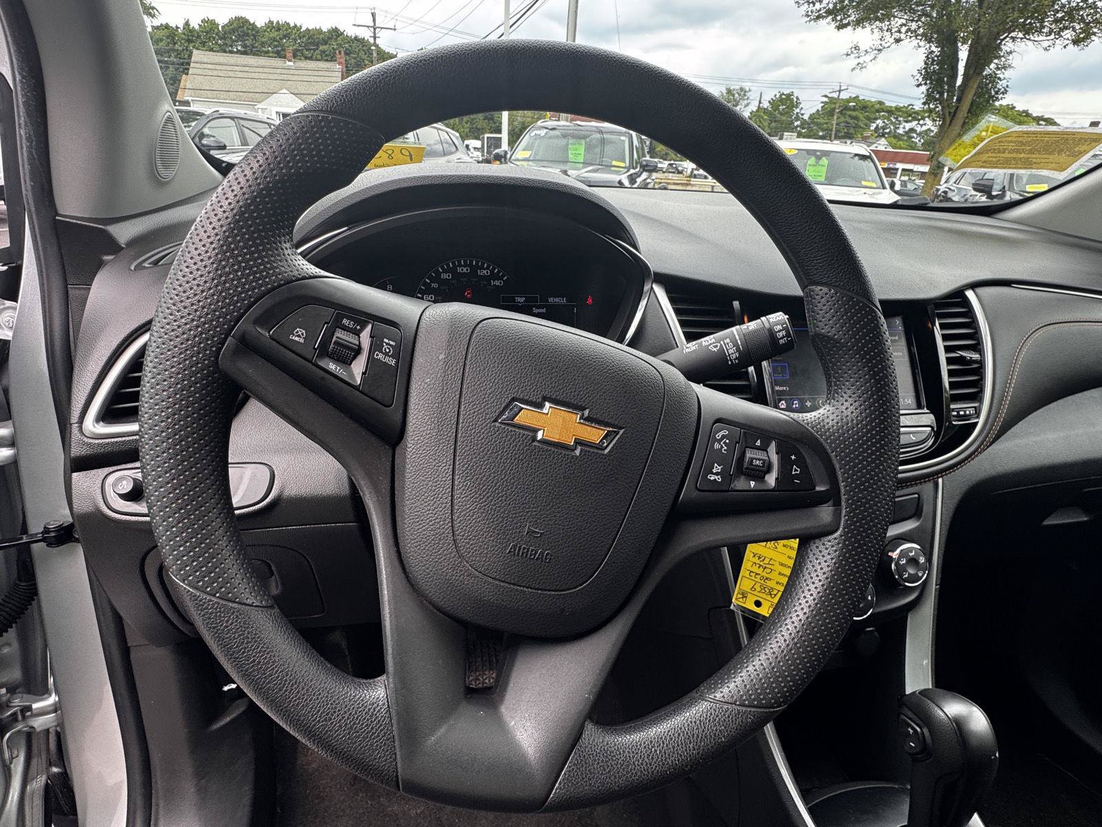 Certified 2022 Chevrolet Trax LS w/ Tint and Cruise Package AWD/4WD image 17