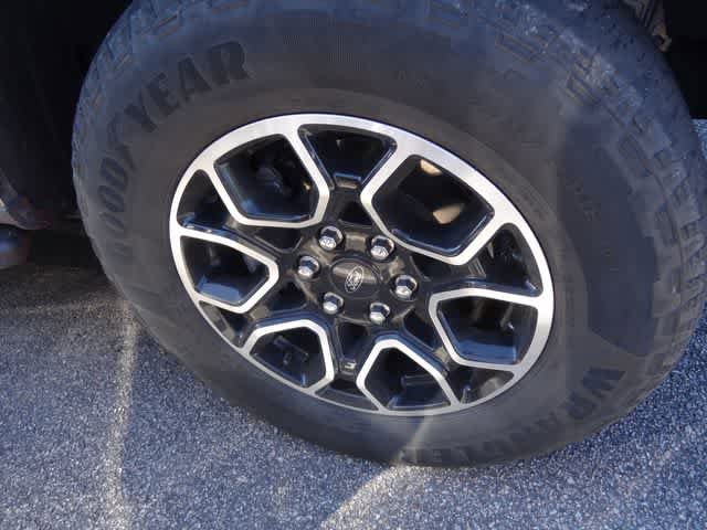 Used 2022 Ford F150 XLT w/ Equipment Group 302A High AWD/4WD image 11