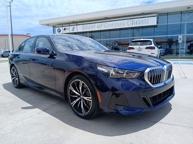 New 2026 BMW 530i image 1