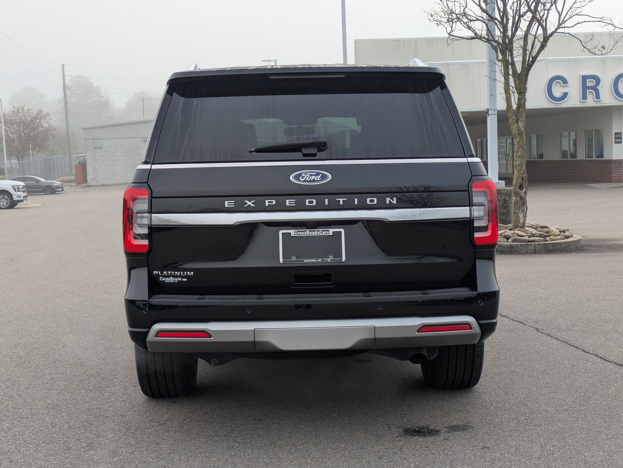 Certified 2023 Ford Expedition Platinum image 5