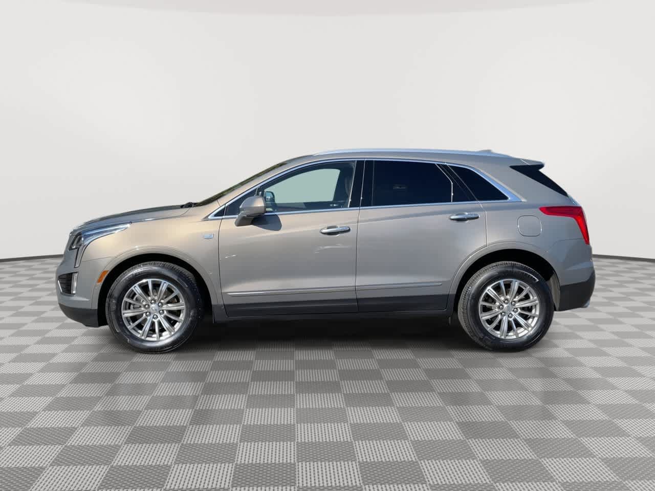 Used 2018 Cadillac XT5 Luxury AWD/4WD image 5