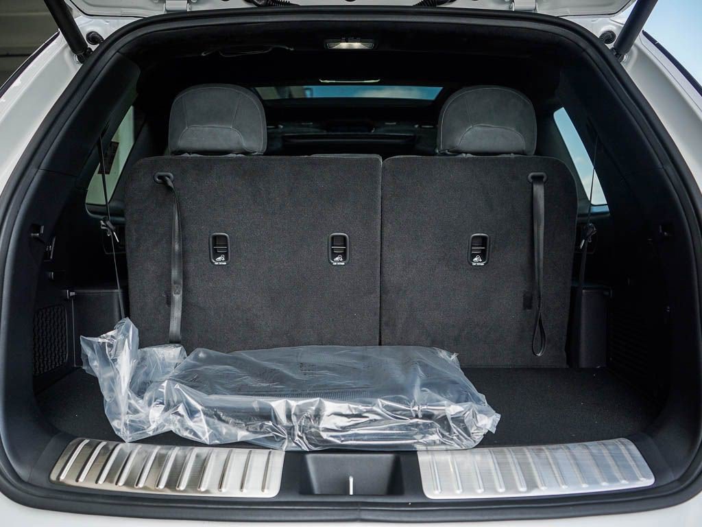 New 2027 Kia Telluride SX Prestige X-Pro AWD/4WD image 8
