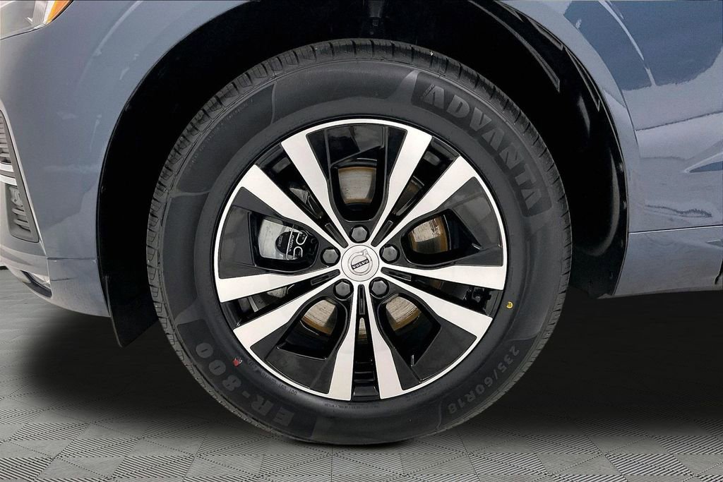 Used 2023 Volvo XC60 B5 Core AWD/4WD image 26