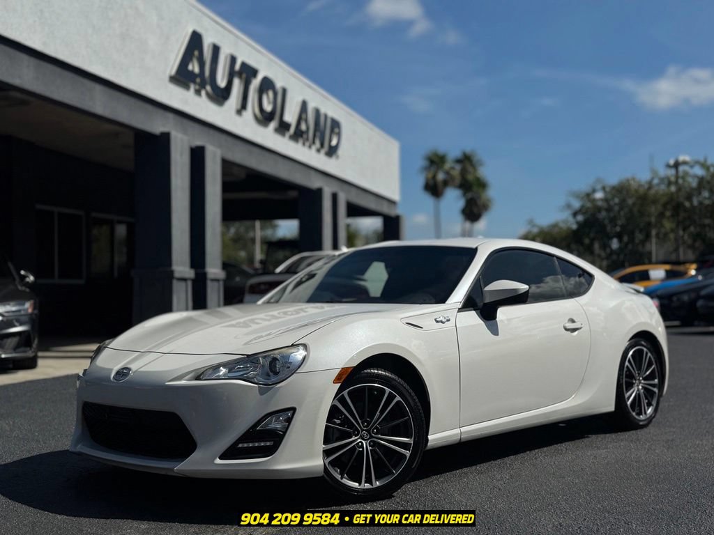 Used 2015 Scion FR-S RWD image 1