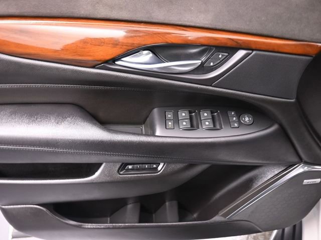 Used 2017 Cadillac Escalade Premium Luxury image 13