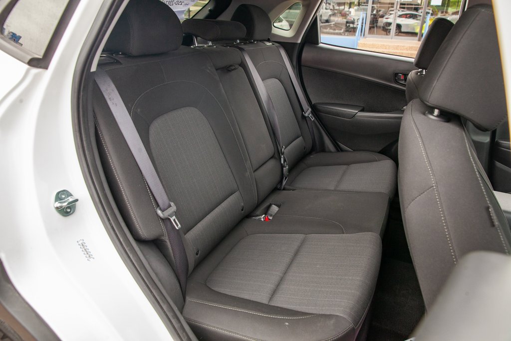 Used 2023 Hyundai Kona SEL image 12