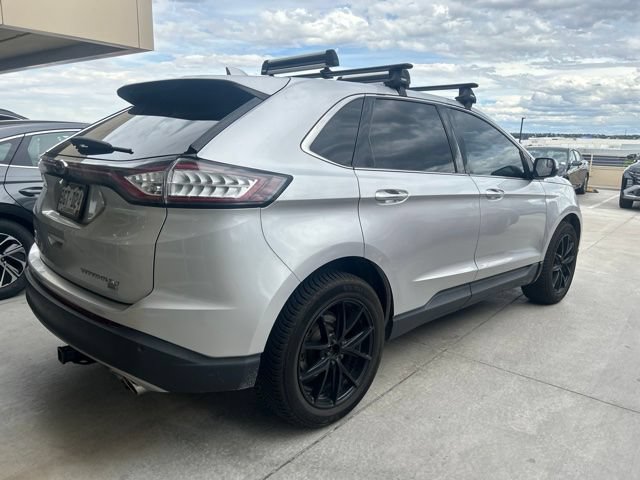 Used 2018 Ford Edge Titanium AWD/4WD image 3