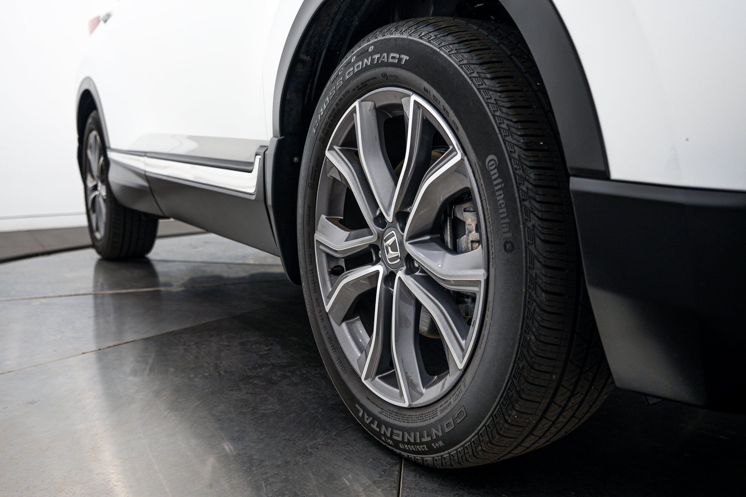 Used 2021 Honda CR-V Touring image 24