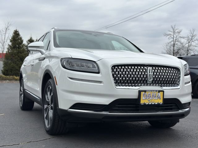 Certified 2022 Lincoln Nautilus Reserve image 47