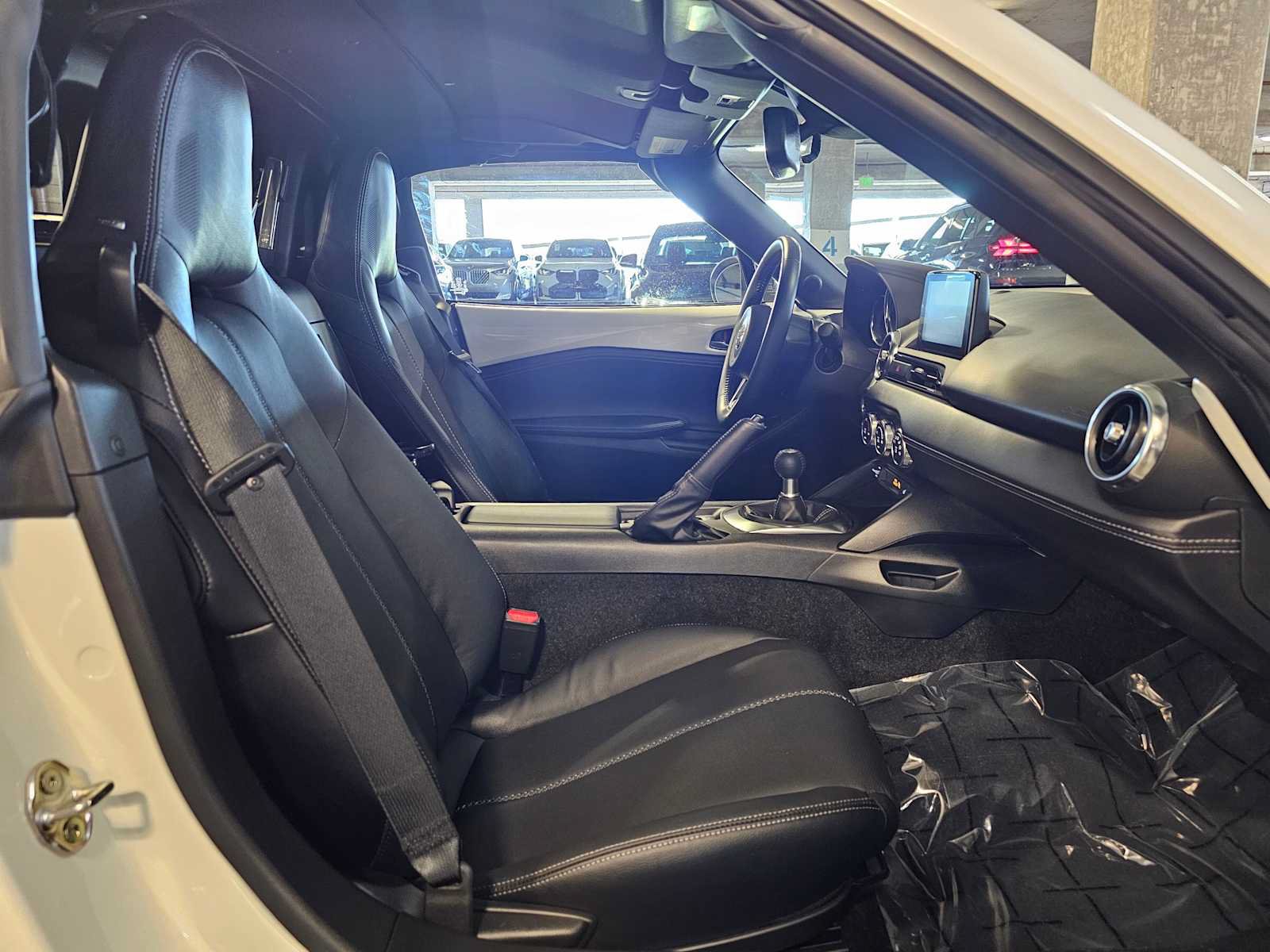 Used 2023 MAZDA MX-5 Miata Grand Touring w/ Appearance Package RWD image 28