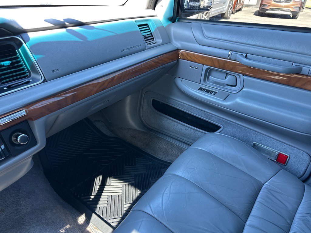 Used 1993 Mercury Grand Marquis LS image 31