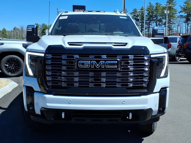 New 2026 GMC Sierra 2500 Denali Ultimate w/ LPO, Black Badging Package AWD/4WD image 2