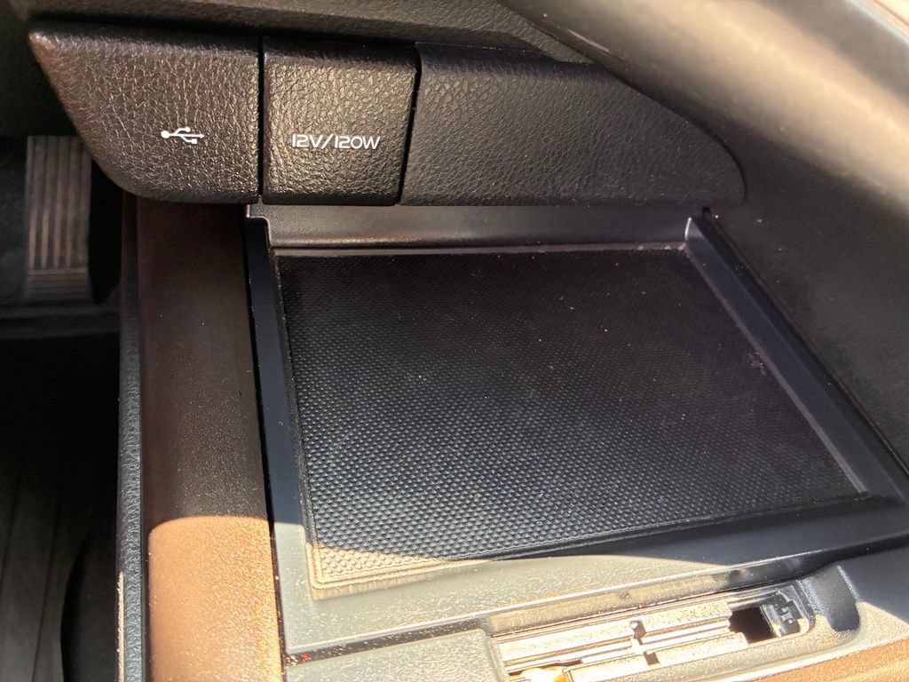 Used 2023 Toyota Camry SE FWD image 30