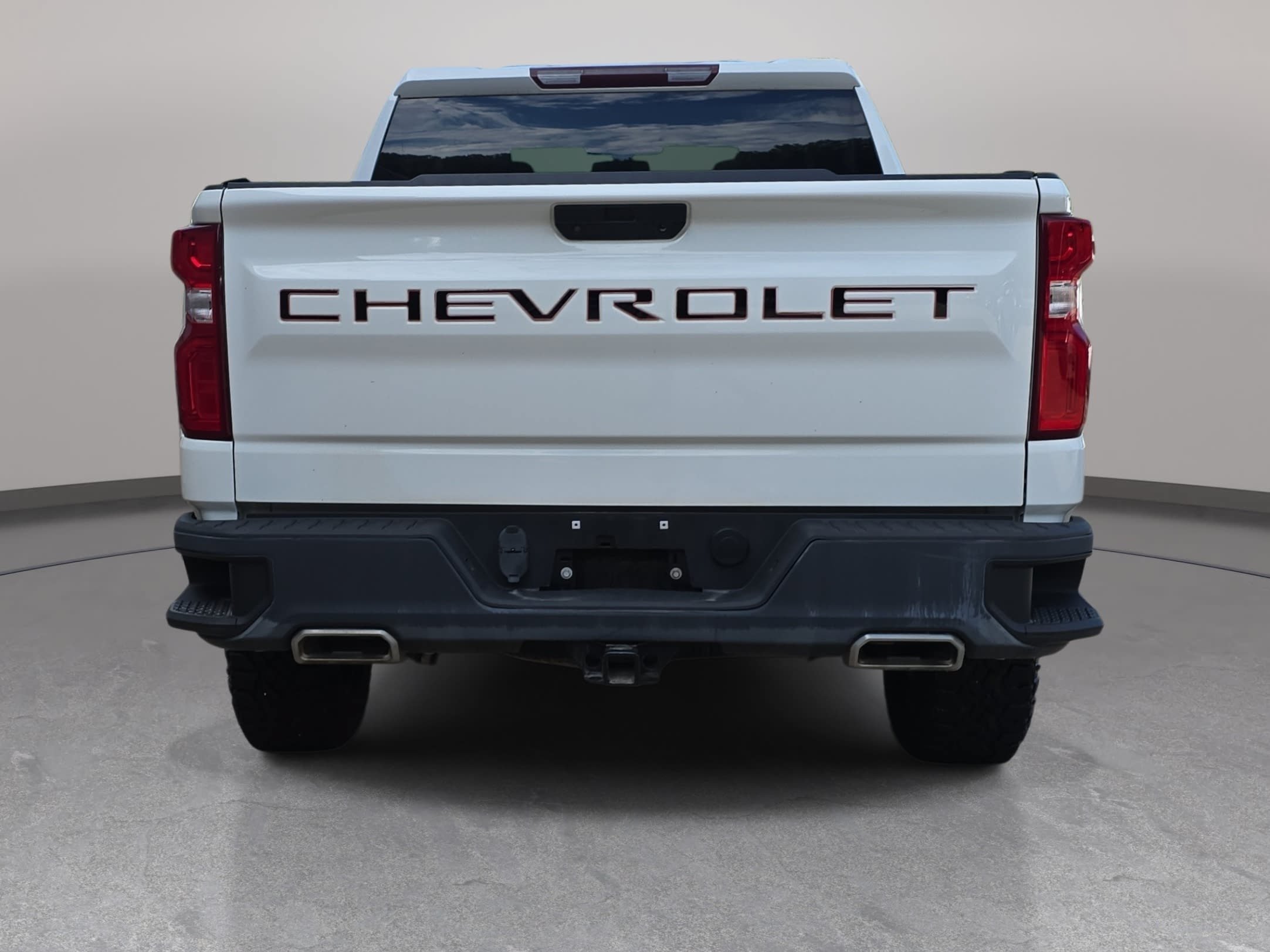 Used 2021 Chevrolet Silverado 1500 Custom Trail Boss AWD/4WD image 6