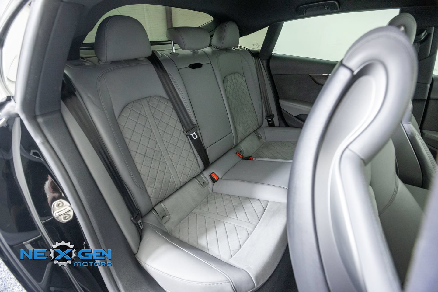 Used 2024 Audi S5 Premium Plus w/ Premium Plus Package AWD/4WD image 40
