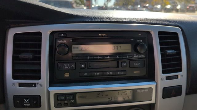 Used 2004 Toyota 4Runner SR5 image 6